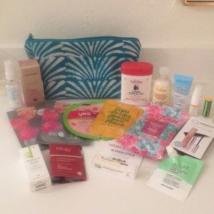 Whole Foods Natural Skin Beauty Bag Bundle  LOT
